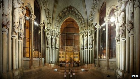 Shape of a room 'heard' by acoustic echoes