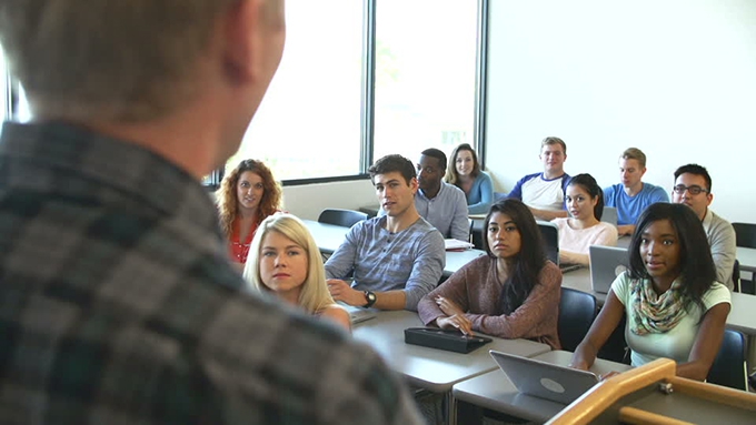 Zero-hour contracts are turning university lecturers off the job