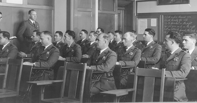 Why top US universities have law schools but not police schools