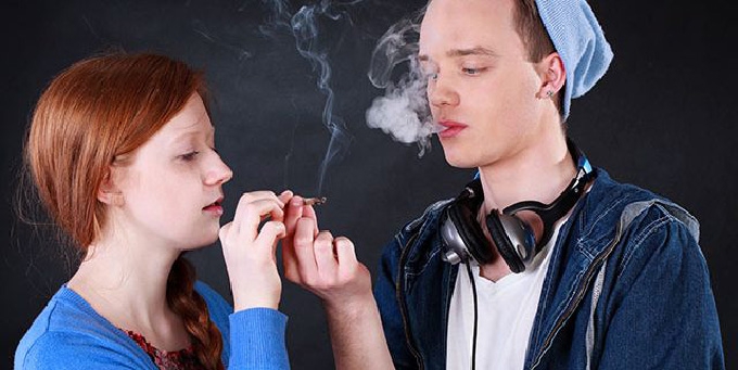 Addictions among young people: the solution is in the educational relationship