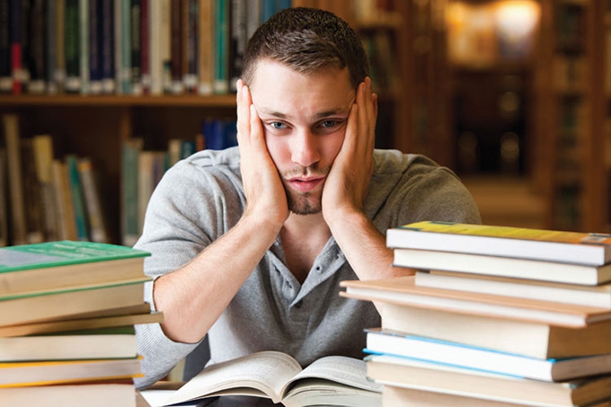 University students: how to manage the stress of studying for your degree