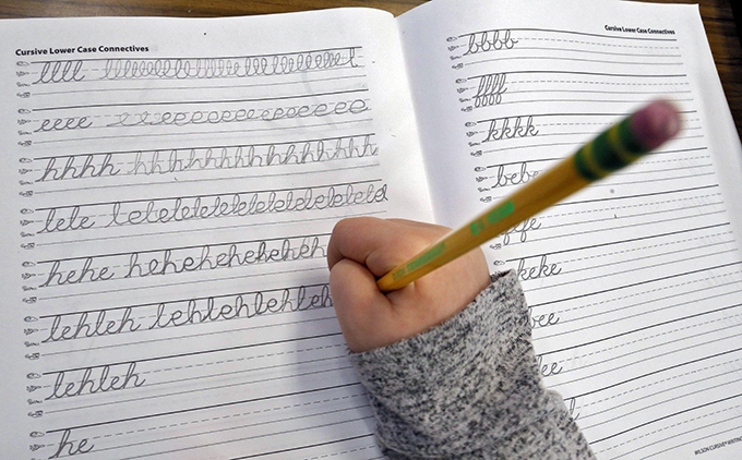 Why cursive handwriting needs to make a school comeback