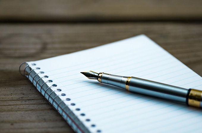 Writing for well‑being: How it could be a new way to teach the essay and resist AI