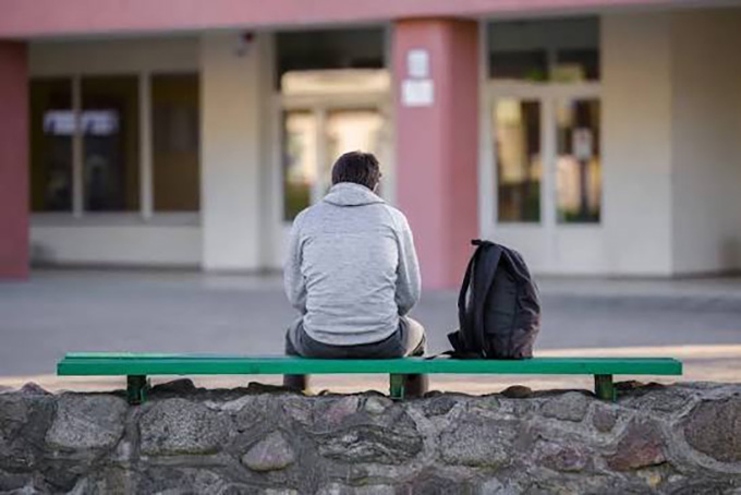 Friendship is built over time, through ordinary moments – I teach lonely college students to notice them