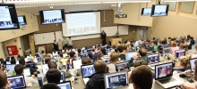 A majority of university students use laptops in the classroom: what does it mean for teachers?