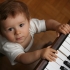 Early learning of music: an asset to become a good reader
