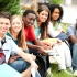 In middle school, does social origin influence friendships?