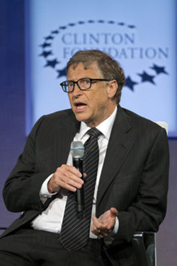  Bill Gates and his foundation are among the Clinton Foundation’s biggest donors. Brendan McDermid/Reuteres 