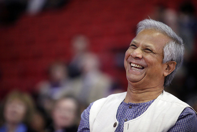  Mohammad Yunus created microfinance by experimenting with lending to poor women in Bangladesh. Eric Thayer/Reuters 