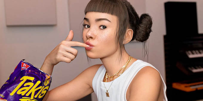 Are virtual influencers more powerful than human influencers?