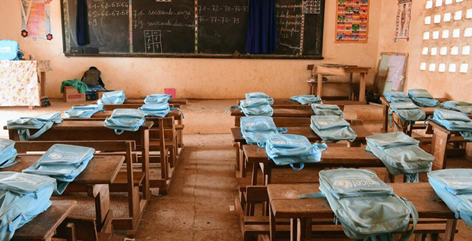 Education in crisis: real shipwreck or false alarm?