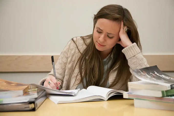 ‘It just got too hard’: how Year 12 subject cuts are affecting students’ access to uni
